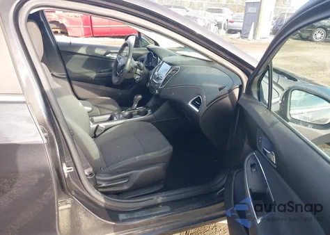 2017 Chevrolet Cruze Lt Auto из США, поврежденный, VIN 1G1BE5SM2H7116710